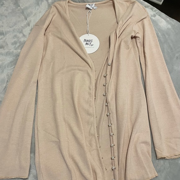 SOLD NWT Princess Polly Beige Pearl Button Cardigan - Picture 2 of 4